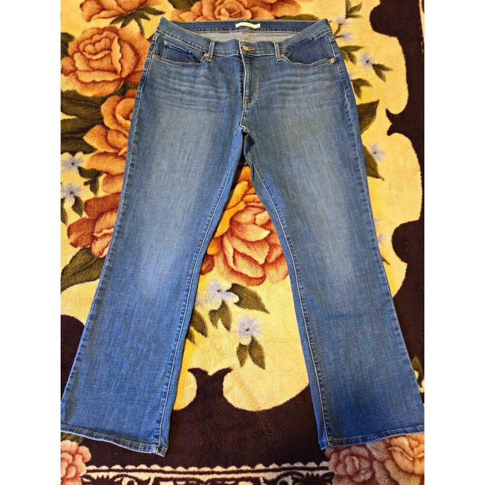 Levis Womens Curvy Bootcut Jeans Size 34 W34 L30 Medium Blue Wash Denim Pants